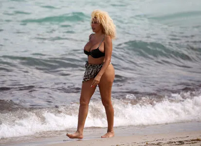 Oops International OnlyFans Leaked Free Thumbnail Picture - #gAk4PREP28