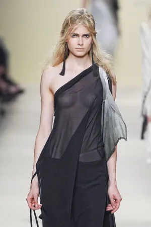 Oops International OnlyFans Leaked Free Thumbnail Picture - #hITpM3XI1i