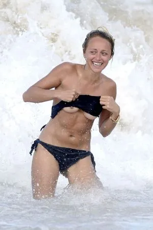 Oops International OnlyFans Leaked Free Thumbnail Picture - #hupRVwyR2D