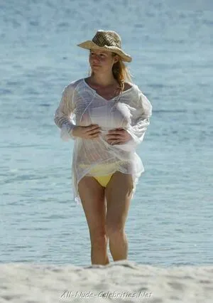 Oops International OnlyFans Leaked Free Thumbnail Picture - #i04LsTvf5s