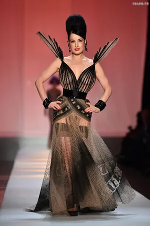 Oops International OnlyFans Leaked Free Thumbnail Picture - #iaw9iFC1gX