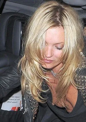 Oops International OnlyFans Leaked Free Thumbnail Picture - #krwLAwSggb