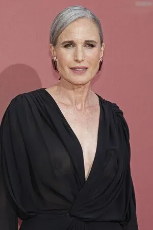 Oops International OnlyFans Leaked Free Thumbnail Picture - #kvoNivrl81