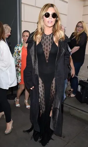 Oops International OnlyFans Leaked Free Thumbnail Picture - #lOwxyStiwk