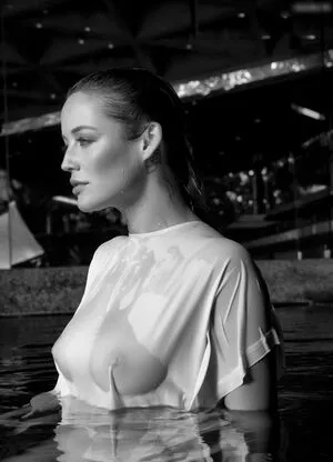 Oops International OnlyFans Leaked Free Thumbnail Picture - #sAOrUHNSth