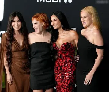 Oops International OnlyFans Leaked Free Thumbnail Picture - #sEZVQOqqe2