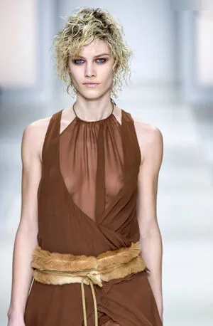 Oops International OnlyFans Leaked Free Thumbnail Picture - #sRV4LxPFG2