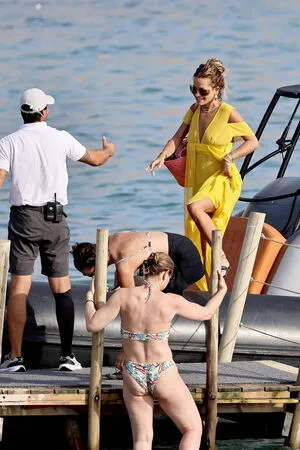 Oops International OnlyFans Leaked Free Thumbnail Picture - #sfmRnD1KOH