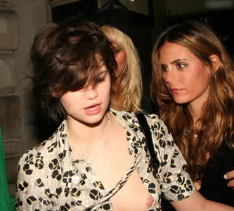 Oops International OnlyFans Leaked Free Thumbnail Picture - #snlgm7kMbk