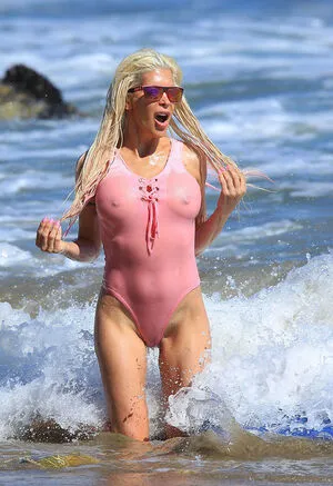 Oops International OnlyFans Leaked Free Thumbnail Picture - #ty0PRjRHC5