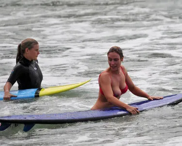 Oops International OnlyFans Leaked Free Thumbnail Picture - #uMOOFKE4HL