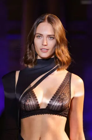 Oops International OnlyFans Leaked Free Thumbnail Picture - #v2p60M2XWL