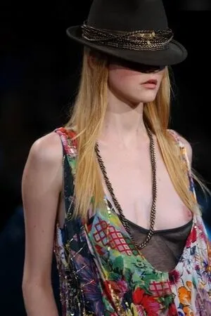 Oops International OnlyFans Leaked Free Thumbnail Picture - #w2nhznuKW8