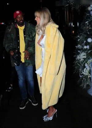 Oops International OnlyFans Leaked Free Thumbnail Picture - #xULxyXXrrm