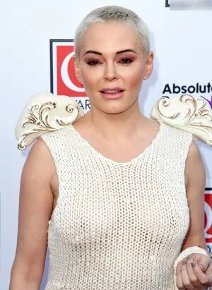 Oops International OnlyFans Leaked Free Thumbnail Picture - #xYtLB4qedB