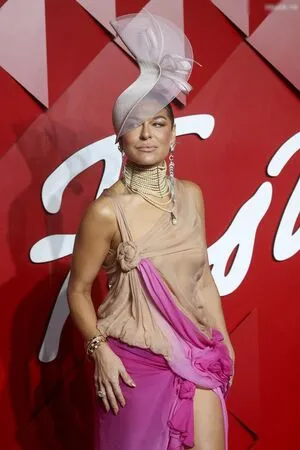 Oops International OnlyFans Leaked Free Thumbnail Picture - #yp7Cwypfdd