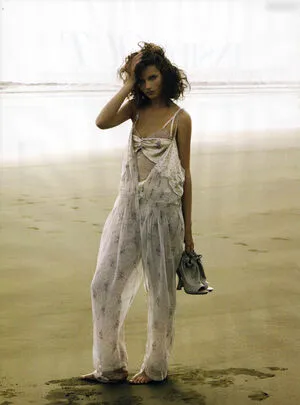 Oops International OnlyFans Leaked Free Thumbnail Picture - #znTZ2jPEMP