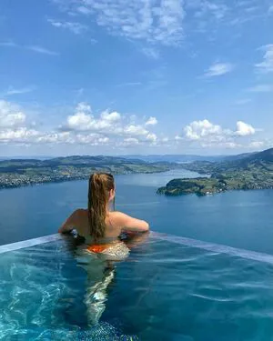 Ophe OnlyFans Leaked Free Thumbnail Picture - #8hulf8FvxW