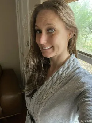 Opheliakaan10 OnlyFans Leaked Free Thumbnail Picture - #VNxWk8Gyay