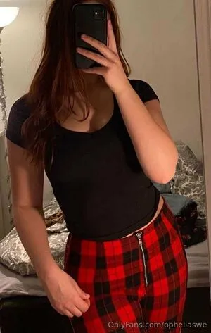 Opheliaswe OnlyFans Leaked Free Thumbnail Picture - #vnmswFjwNB