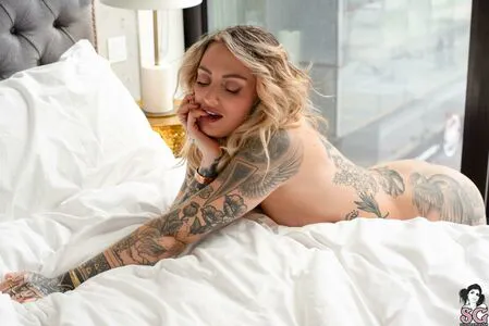 Oro Marzo OnlyFans Leaked Free Thumbnail Picture - #060G43gSHD