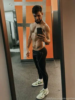 Oskargmfree OnlyFans Leaked Free Thumbnail Picture - #24riX4zuKx