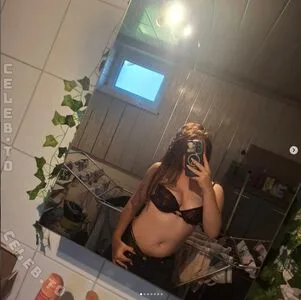 Ossi Mia OnlyFans Leaked Free Thumbnail Picture - #iduHvbpFsK