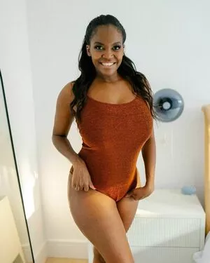 Oti Mabuse OnlyFans Leaked Free Thumbnail Picture - #26pUVjnzoK