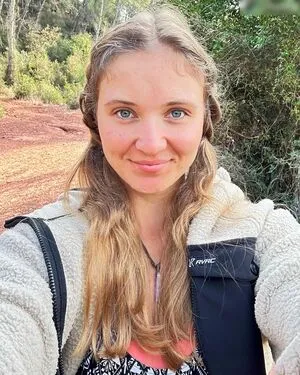 Outdoor Anca OnlyFans Leaked Free Thumbnail Picture - #VMsOa9onqW