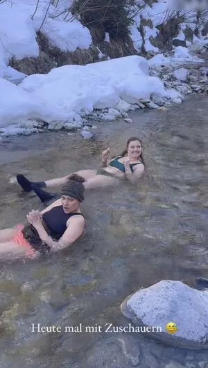 Outdoor Anca OnlyFans Leaked Free Thumbnail Picture - #ZzOAxl2Bzm