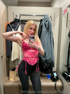 Outlaw Blonde OnlyFans Leaked Free Thumbnail Picture - #QDAidSjWYx
