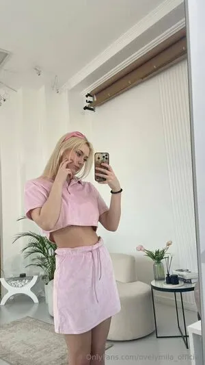 Ovelymila Official OnlyFans Leaked Free Thumbnail Picture - #0Zyamaz9vs