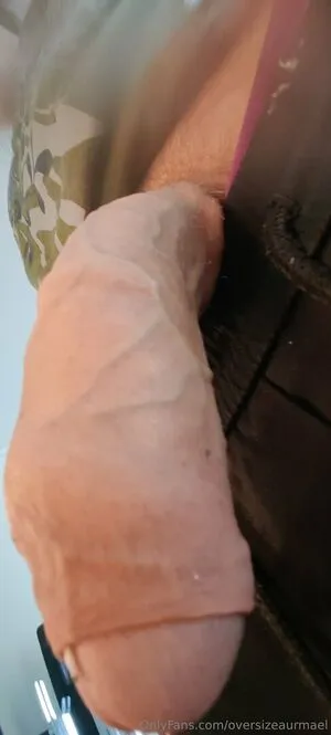 Oversizeaurmael OnlyFans Leaked Free Thumbnail Picture - #01toEryv4q