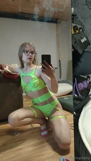 Owlography OnlyFans Leaked Free Thumbnail Picture - #Rv2XQcefXg