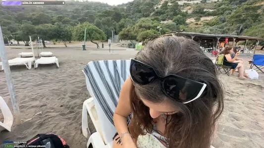 Ozge Azunyan OnlyFans Leaked Free Thumbnail Picture - #CVNM9H28rA