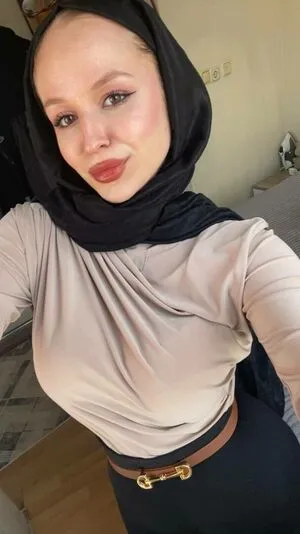 Ozlemylzz OnlyFans Leaked Free Thumbnail Picture - #OccBlBBMz4