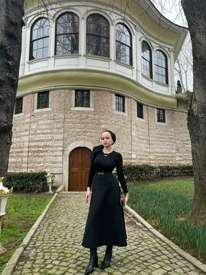 Ozlemylzz OnlyFans Leaked Free Thumbnail Picture - #PRSB1yYdh5