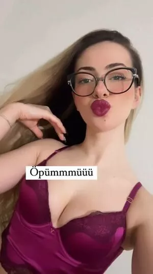 Oznur Guven OnlyFans Leaked Free Thumbnail Picture - #jme7c5IPgC