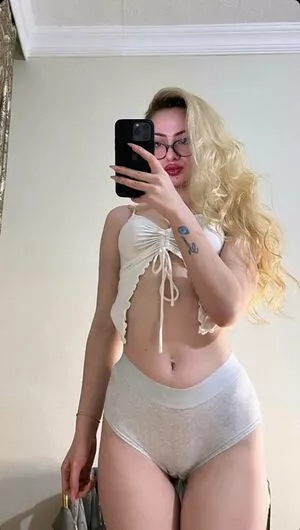 Oznur Guven OnlyFans Leaked Free Thumbnail Picture - #x3qG2B2dWi