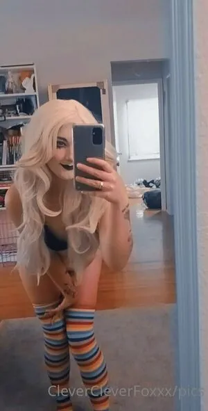P3achyfoxxxfree OnlyFans Leaked Free Thumbnail Picture - #og9NVOITvx