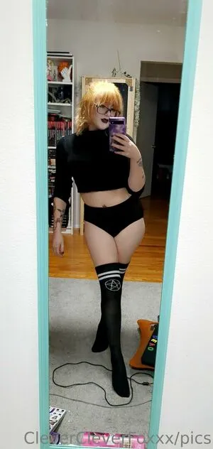 P3achyfoxxxfree OnlyFans Leaked Free Thumbnail Picture - #yfOBL65dRE