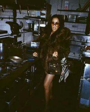 Padma Lakshmi OnlyFans Leaked Free Thumbnail Picture - #CTgxo8bdib