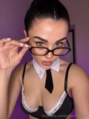 Pagecharlotte OnlyFans Leaked Free Thumbnail Picture - #fCe6UqkXIQ