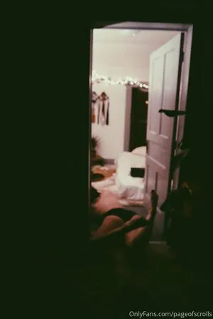 Pageofscrolls OnlyFans Leaked Free Thumbnail Picture - #6kcQJwYpM4