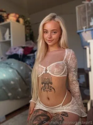Paige Evans OnlyFans Leaked Free Thumbnail Picture - #SuF2nb2Kl0