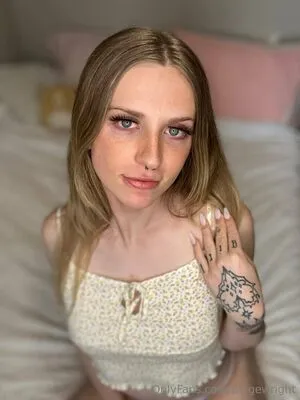Paigewright OnlyFans Leaked Free Thumbnail Picture - #ID53baT4Yk