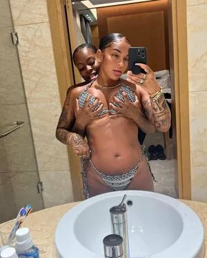 Paigey Cakey OnlyFans Leaked Free Thumbnail Picture - #0ZNDyoYqyS