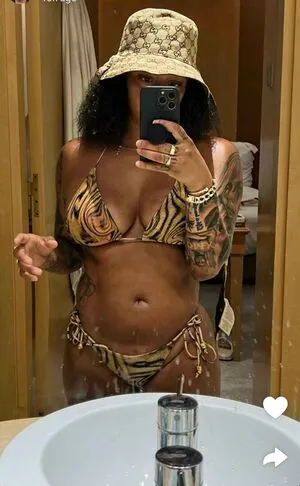 Paigey Cakey OnlyFans Leaked Free Thumbnail Picture - #3Efxi7tjxb