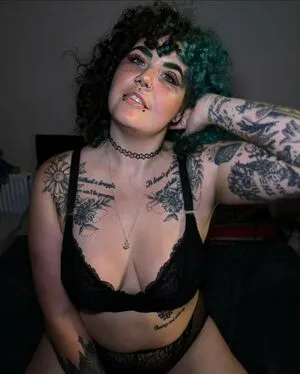 Painfullypoppunk OnlyFans Leaked Free Thumbnail Picture - #vx1KvwNhwS