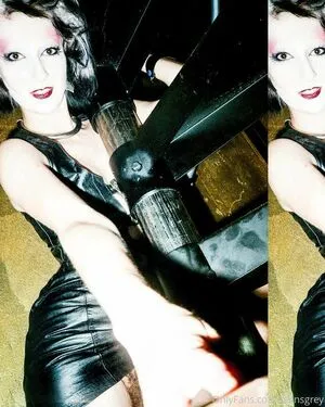 Pains Grey OnlyFans Leaked Free Thumbnail Picture - #h2nh8c17AB